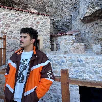 Full-time Engineer
Building apps in my free time
Currently building https://t.co/zQ50r2Xg4k