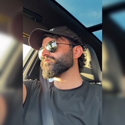 🇵🇸 | Perpetual Traveler | Neophyte Pianist 🎹 | Melomaniac 🎼 | Sports Enthusiast | Follower of #ManchesterUnited #Scuderia #Lakers #IU #Flames