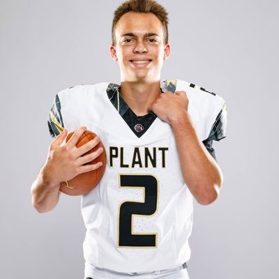 Plant HS (2026) Football & Basketball - 5’10” - 160lbs - 4.6 GPA 2023 4M State Semi-Finalist FB 2024 all academic NCAAId: 2502515600 HC @irltb85