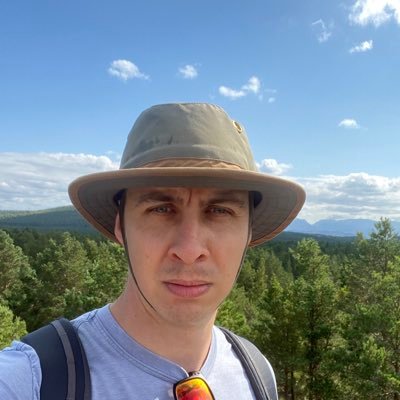Left a $15M family business to build from zero.
https://t.co/Kwt6pkA9CC - an emeddable widget to give you a direct line to your users