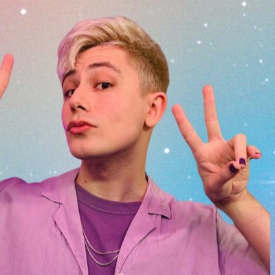 Award Winning @Twitch Partner | LGBTQIA+ 🏳️🌈 | DBD & Variety Content Creator | Business Enquiries: justryanttv@gmail.com