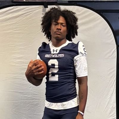 3⭐️Shoemaker High🐺 ATH 🏈Class of '28, FBU Freshman All-American, Juice🥤 7v7 6'1 180. Instagram:@Tanowooten YT: @tanowooten2009 HC @SHSCoachForeman