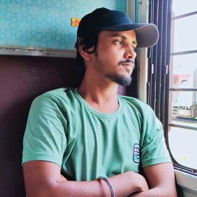 “आत्म दीपो भव”🙏🏽                                                                             स्नातकोत्तर इतिहास🎯🇮🇳

जय नंद🙏🏽जय कर्पूरी ✊🏽 ❤️