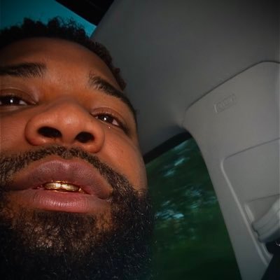 I’m big on social media but I’m not not big on social media @pnganymore on IG 📸