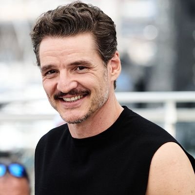 pedropascalfanC's profile picture. I'm just a random guy 👦 loved by many, don't have much 🙃 but I'm grateful for all I have, and thanks to all my fans for supporting ❤ me in my career