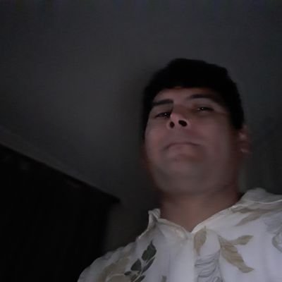 Y vos me dijiste que soy un abismo en silencio. Será porque vos no escuchás que yo grito por dentro...