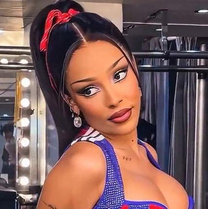 dojacatup's profile picture. Fan account |