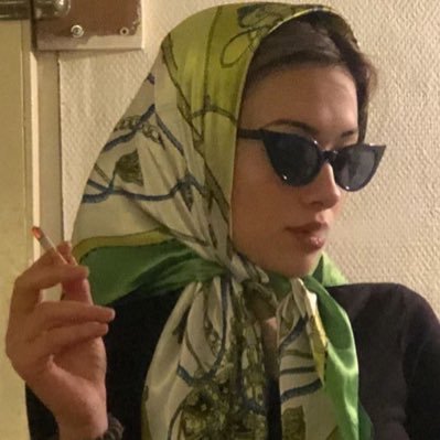 mehvishes's profile picture. کوشُر | کٲشرٟ | کٔشیٖر