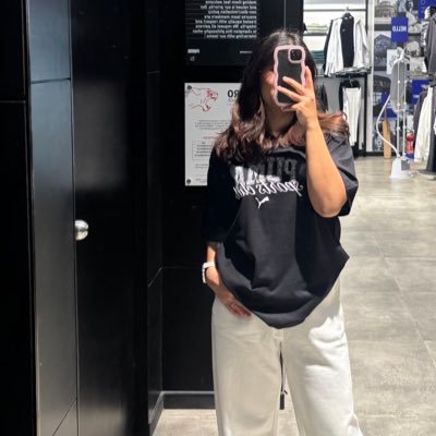 whitecoatdiarie's profile picture. 