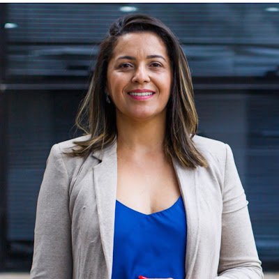 Karineribe54936's profile picture. 