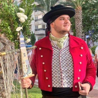 he/him 24 🏳️🌈
https://t.co/TVzpBTEywo
De la millor terreta del món.