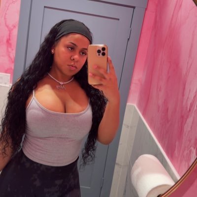 FACE TIME SHOWS AVAILABLE ANYTIME🫶🏽 DM for info 65$ | VERSE BOTTOM | FLY OUTS AVAILABLE | Yes i have 3 ACTIVE twitter’s :) 🌈PANSEXUAL🌈