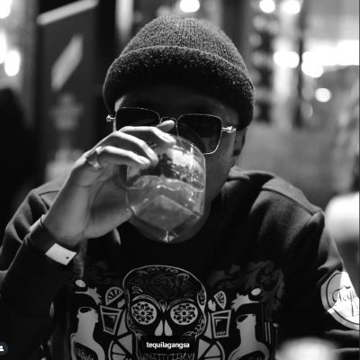 motheo_x's profile picture. . @LFC is the only football club that matters.