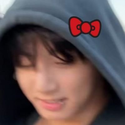 Mi cuenta es para escribir y adorar a mis 7
ponquesitos, si no te gusta te hago m r d @moonnix_kv⁀➴ @kookthvts kv ಇ. ym. aus