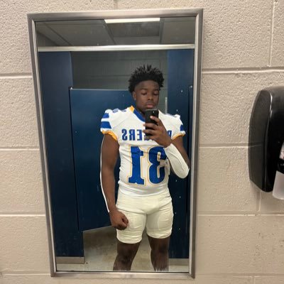 Jayhodge31's profile picture. LB@Raymond High School | 5’11 206| 3.5 GPA /4.0 GPA (college)| Class of 2026| 601-559-1545|
