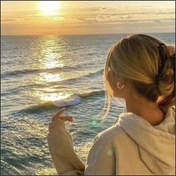 MDSALMA88437930's profile picture. Live your true self, don’t be bound by others' expectations.