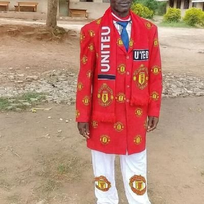 I'm a ManUtd fan who love chatting on international politics