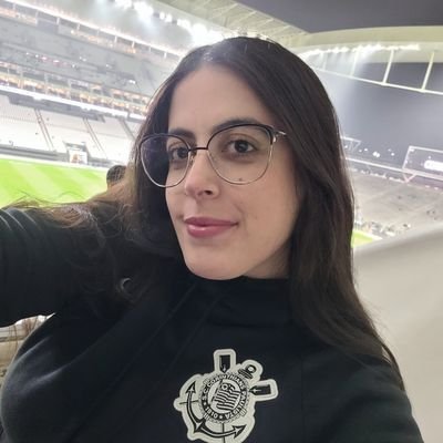 insuportavelmente corinthiana e comentarista de reality show