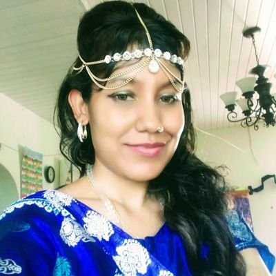 SnehamUp's profile picture. WellnessCoach🌼DivineLoving💛MumOfBlessedLittleOnes🪷TherapistTrainedBy #DrBrianWeiss 💖HistoryVedantaYogaReiki Activism🧡🎗💙🤍BackupOf https://t.co/cHHM3zvLBb