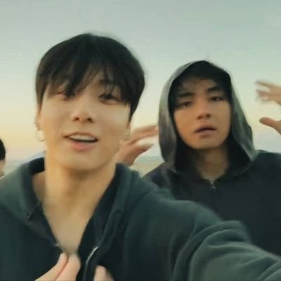 🐰𝙺𝚘𝚘🥥 & 🐻𝙱𝚎𝚊𝚛🫐 | 𐤀
| 𝙱𝚎 𝙺𝚒𝚗𝚍, 𝙱𝚎 𝚃𝚛𝚞𝚎, 𝙱𝚎 𝚈𝚘𝚞 | 🫰🏼|
𝚂𝚝𝚊𝚢 𝙷𝚎𝚊𝚕𝚝𝚑𝚢 & 𝚂𝚝𝚊𝚢 𝚂𝚊𝚏𝚎 아미 | '𝟎𝟎 ✍