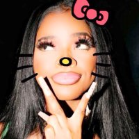 kenz kardashian (@stupidm0ney) 's Twitter Profile