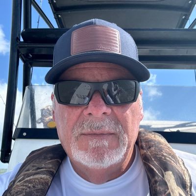 #MAGA #MAHA | 22yr USAF SP/SF Retiree | Conservative, NOT Republican | UNVAXXED | Supporter of FAFO | IFBAP | 🚫Solicitations - NO DM’s