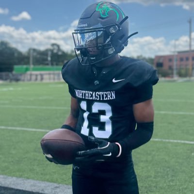 Wide Receiver ~ Playmaker~ @nsu_football NCAA 2207626496 ~ 200M ~ 21.20 ~ 40m 4.29