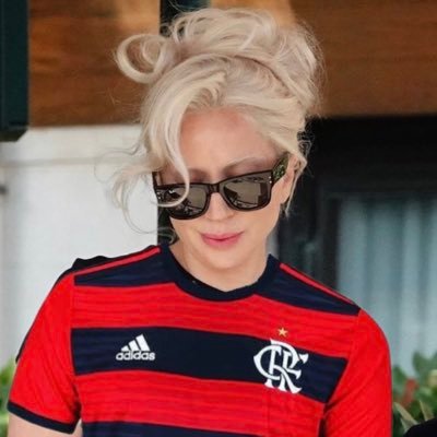 dudacrf2019's profile picture. 