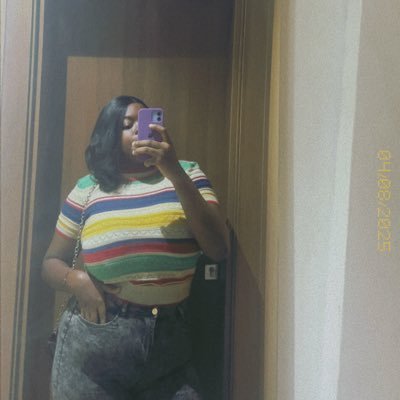 Chioma🌹❤️//
God's own 🌹/Family is everything 🌹❤️/Musicophile 🌹❤️ /Cinephile 🥰/Certified foodie😌/Nature vibes is my thing🌻/GGMU♥/John 14♥️/Phil 4:19🌹