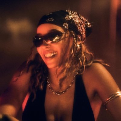 Diana. she/her. Just on here yapping about shows, movies and music that I love š«¶š¼