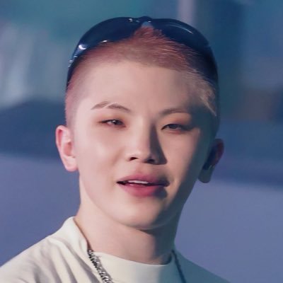 Designer 🎨 | 97 liner ✨ | Carat 💎 | Woozi collector 🍚 | Seller 💕 ₊˚ʚ♡ɞ˚₊ 디자이너 🎨 | 97년생 ✨ | 캐럿 💎 | 우지 콜렉터 🍚 | 굿즈 판매해요 💕