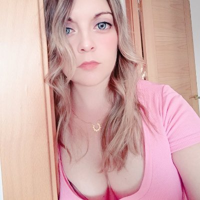 🌸 🌸FINDOM/ ⚡⛓️💸 🐾 Spanish spoiled girl 💕Inicial 15€💸🔥 paypal @AlyBannks 🐶💸Revolut https://t.co/FuUqa5mRkL
Tribute = attention 🔞