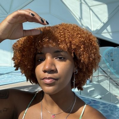 small boobs, big hair | dyke | artist | harvard grad | free palestine