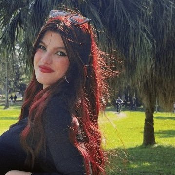 apenas autodepreciação pois como ja dizia freddie mercury: as vezes eu queria não ter nascido (quase uma fan account)