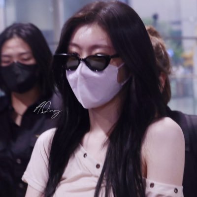 LaJoueuse12's profile picture. i love the groups with good music