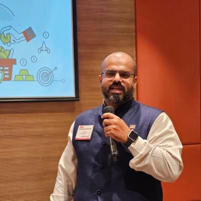 ai4SmartBoss's profile picture. 