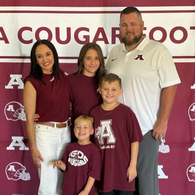 Follower of Christ. Loving Husband to Rozalin and Father to Aubree, Abe, & Archie. Defensive Coordinator Ada High School. Galatians 6:9 #3sUP