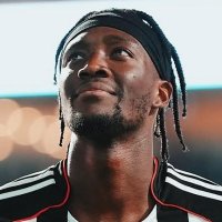 y (@yarennynn) Twitter profile photo