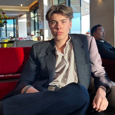 melkitech's profile picture. I’m Melchior I love tech check out my work🙌