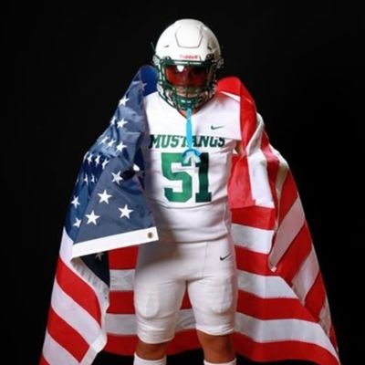 Student-Athlete: 5'7, 175lbs
Varsity Longsnapper King HS,
LB/TE, Basketball, Track & Field
Class of 2029, CC TX
IG: yo_adrian_12
