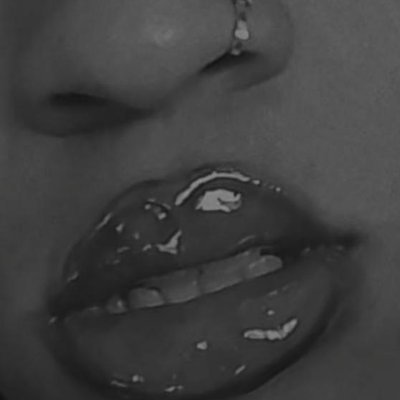 theeleolondonn's profile picture. yung n turnt. doll.