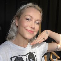 Bea (@ferrantethinks) 's Twitter Profile