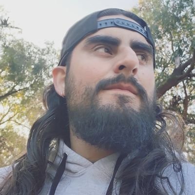 Elzee29's profile picture. Are repost a post?