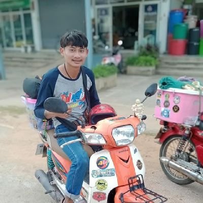 YacPhr71747's profile picture. 