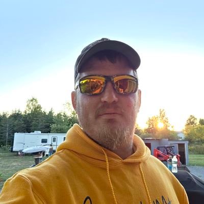 Redneck Humanitarian, Critical thinker, belong to no political party. Individual, Empathetic and Investor in Metamaterials and Nanotechnology.