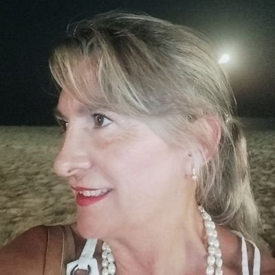 Diputada en el Parlamento de Cataluña. XIII Legislatura.
Presidenta VOX Tarragona (2017/2024).
Tanta LIBERTAD como sea posible, tanto Estado como sea necesario.