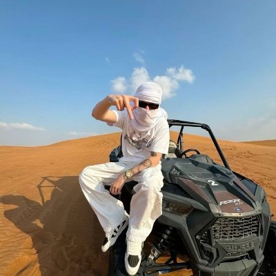Crypto funds my one-way tickets.
Sunset chaser | Node ops & DAO degen | ETH maxi | Rug survived & still standing
Seen more rugs than IKEA... ask me how 😂