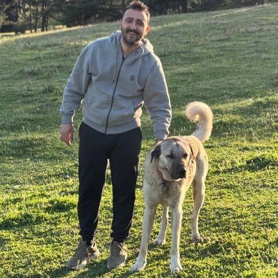 agacrk's profile picture. 