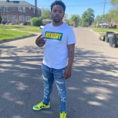 The Y In Your Bitch Is Silent DET®OIT ✈️ ARIZONA ✈️ ATL 🍪💳 #BSD1/FAM🕊🕊 💚LOVE YOU ANNA #27 😔💔 #TYMAFIA 🕊🕊