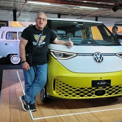 Olimpista ⛿ 🏆🏆🏆, paraguayo, Celta☘️ 18 🏆, amante del tereré. #25.760 #VWlover. Orgulloso padrino del guerrero @Guillebtz03 #RR8 #CTN #FPUNA #JT0
